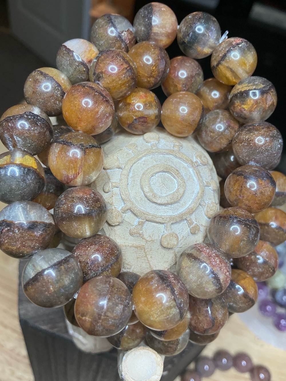 Money Bowl Fluorite 12mm - Picture 4 of 4